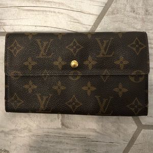 Louis Vuitton Classic Monogram Wallet